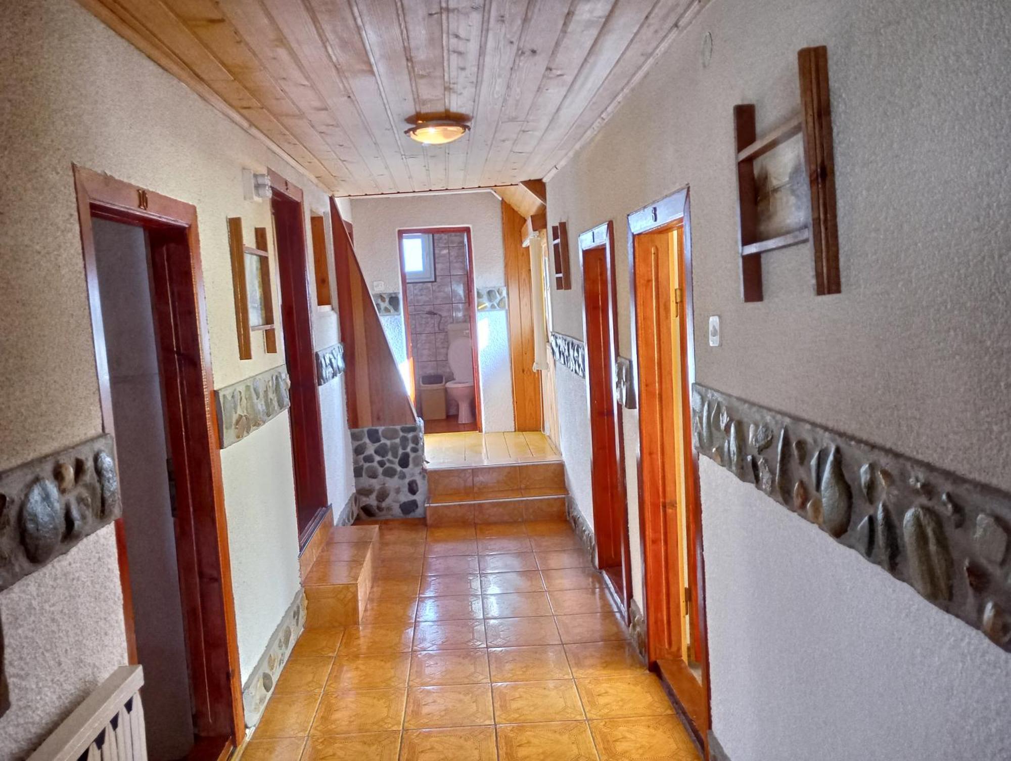 Pensiunea Irina 1 Si 2 Zărneşti Exteriér fotografie